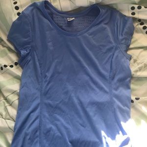 Old Navy Active shirt